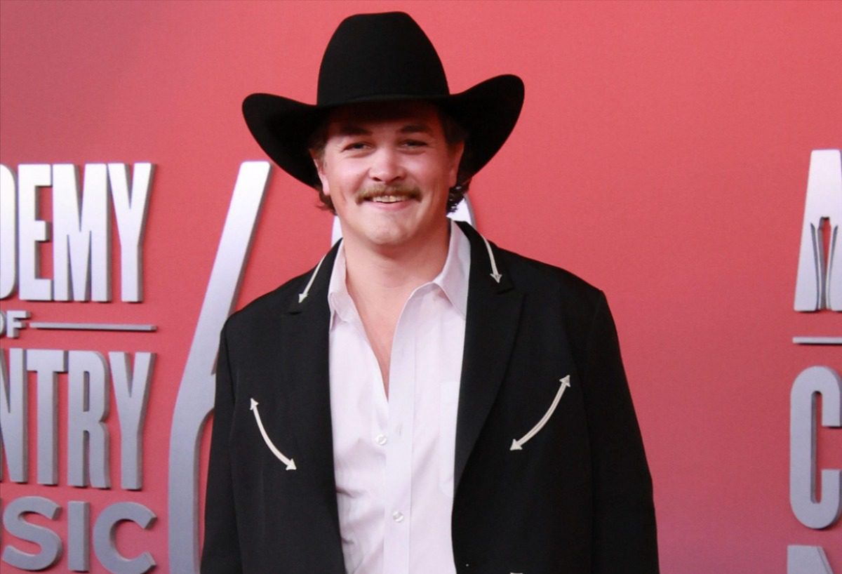 Zach Top Swapped Calculators for Cowboy Boots and Chased His Country Music Dream
